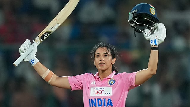 IND-W vs AUS-W 3rd ODI: Smriti Mandhana's stunning 125 in vain as Australia clinch series 2-1 with 43-run win