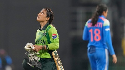 Pakistan's Sidra Amin reprimanded for breaching Code of Conduct during India clash in World Cup 2025