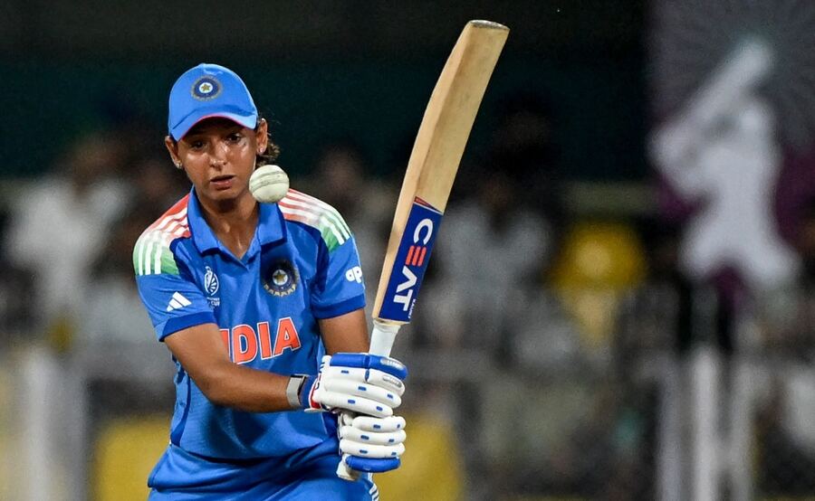 'If Harmanpreet can get through 5 overs...': Nasser Hussain has a solution to India's combination problem